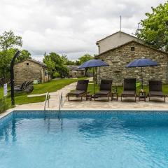 Attractive Stone Villa M-Mate with Pool - Privacy Guaranteed