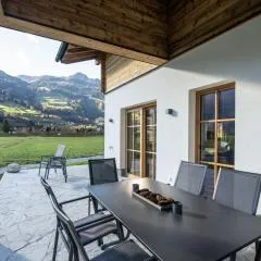 Chalet with garden in Bad Hofgastein, Salzburg