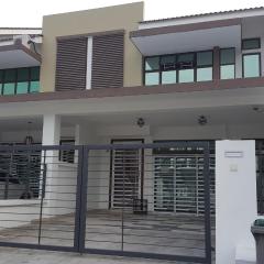 F.A Guesthouse Pasir Gudang