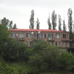 HAYQ HOTEL DILIJAN