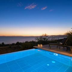 A brand NEW VILLA - Infinity