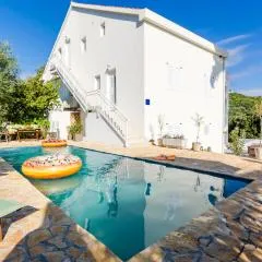 Apartment Maurora