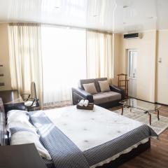 Apartment on Kunayeva 38