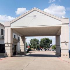 Econo Lodge Weatherford