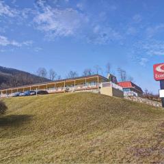 Econo Lodge Near Bluefield College