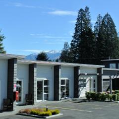 Oxford Village Motels