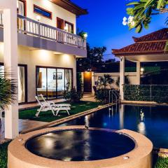 Avoca Pool Villas