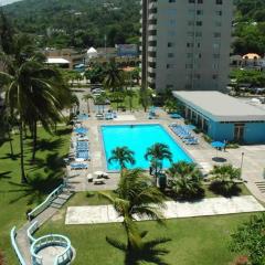 Ambleside & Turtle beach towers