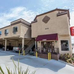 Econo Lodge Inn & Suites Fallbrook Downtown