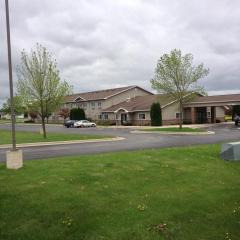 Americas Best Value Inn & Suites-Spring Valley