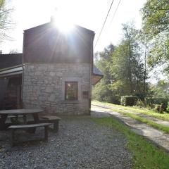 Charming gite in Les Avins situated by a stream