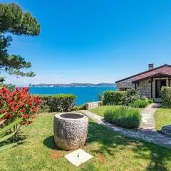 Villa Ana