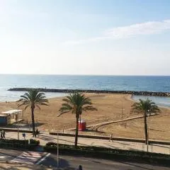 Espectacular ático dúplex con vistas al mar