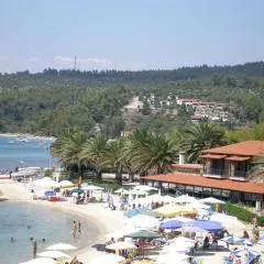 Happy Camp mobile homes in Castello Camping & Summer Resort