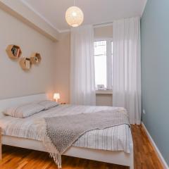 cО́coEllie - Aesthetic 2BD Apt Near National Palace by Flat Mаnager