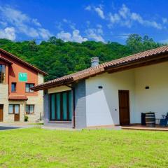 Apartamentos Rurales Argame