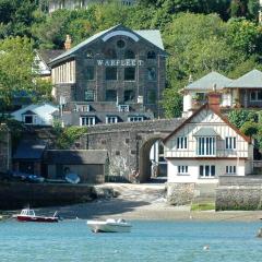 No1 The Pottery, Dartmouth