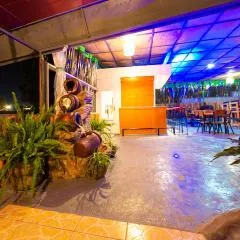 B.Maurice Guest House