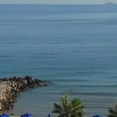 white house by the sea