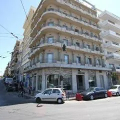 아리스톤 호텔(Ariston Hotel)