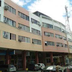 EKONUMI ROOMS at Moonwalk Paranaque