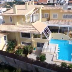 Sea House Apartment with Pool near Ericeira's great surf spots