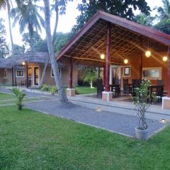 airport eco cottage