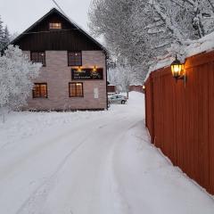 Vargheden B&B och trädgård