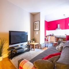 JOIVY Amazing Location - Charming Apartment by the Edinburgh Castle!