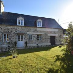 Modern Holiday Home in La Barre-de-Semilly