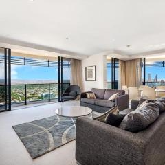 Luxury 3 Bedroom in heart of Broadbeach