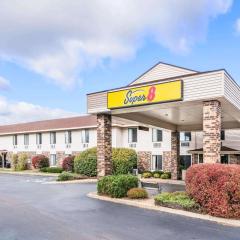 Super 8 by Wyndham Wausau