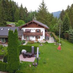 Landhaus Wiesenhof Ferienwohnung Zugspitz