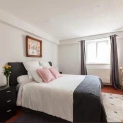 Appartement indépendant dans grande maison de maître