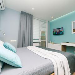 Happy apartment, warmth, comfort, turquoise