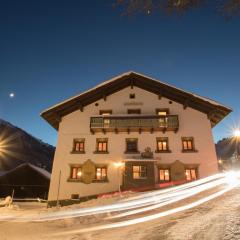 Pension der Steinbock - das 300 Jahre alte Bauernhaus - TIROL