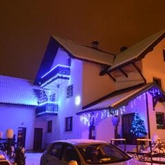 Apartments Marjanović