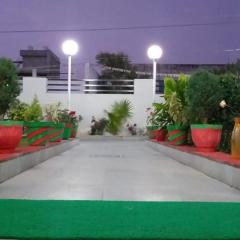 Om Shanti Guest House