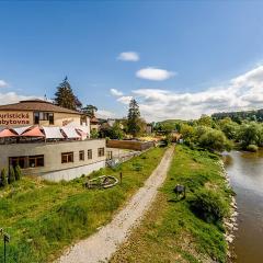 Hostel Příběh