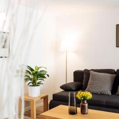 Lovely house and courtyard in city center