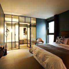 Urban Boutique Hotel