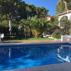 No 20 Bernia, Moraira