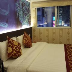 Whole Sunshine International Guest House