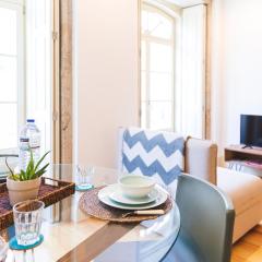 APOSENTUS - Charming Center Apartment with Balcony