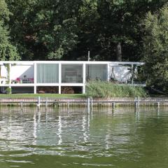 Haus direkt am See