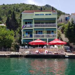 Apartments Kocak