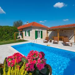 Holiday home Ana with pool national park krka