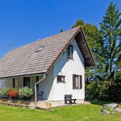 Milan in Rastovača - Haus für 4 Personen