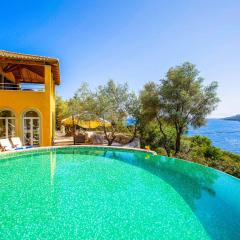 Villa Elpida