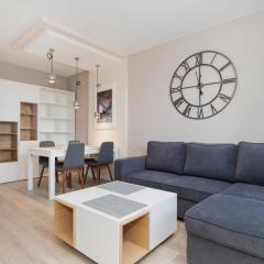 Port View Apartment with 2 Bedrooms in Świnoujście City Center by Renters